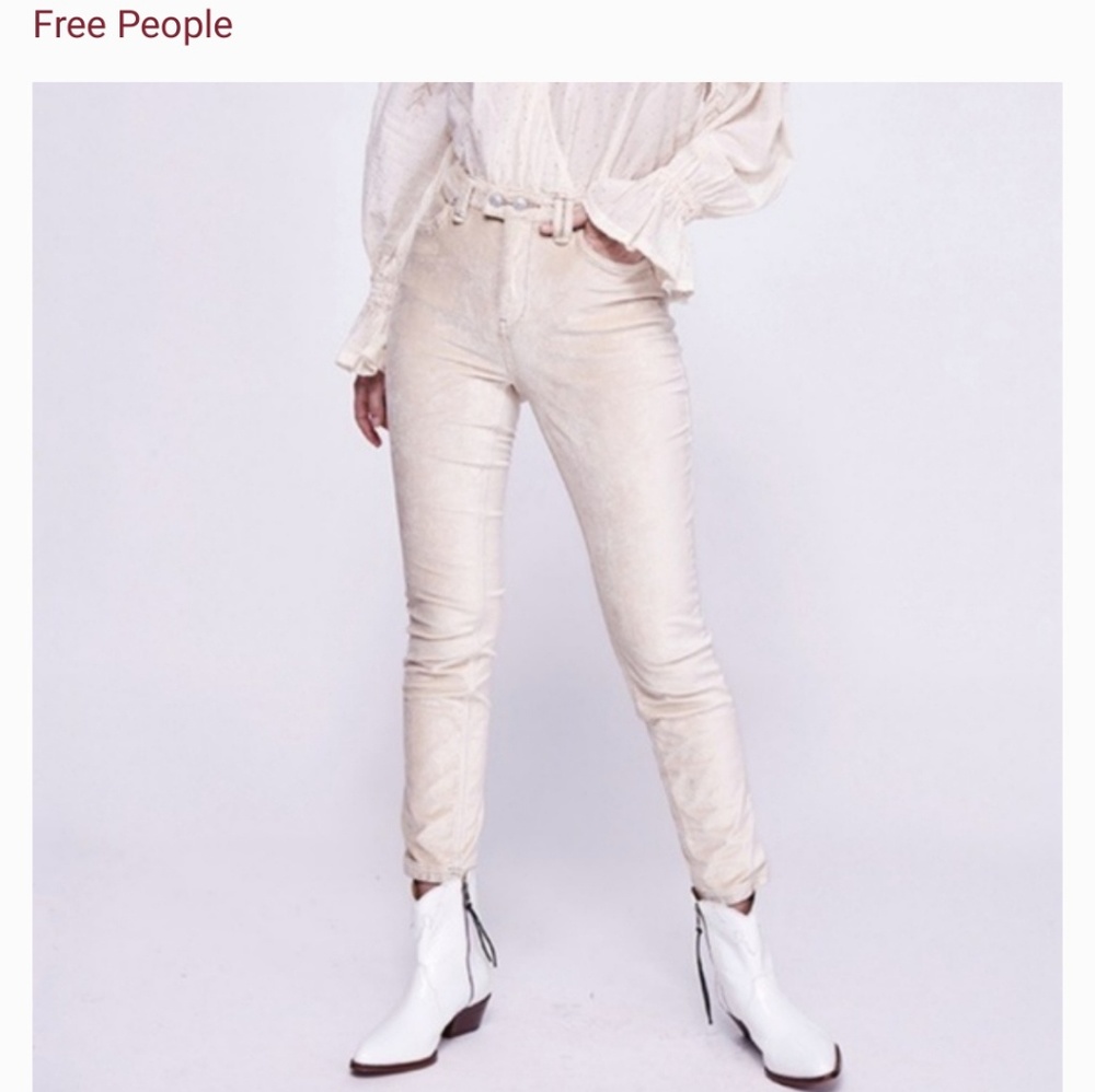 🆕️ Free People Sweet Jane Velvet Skinny Jean